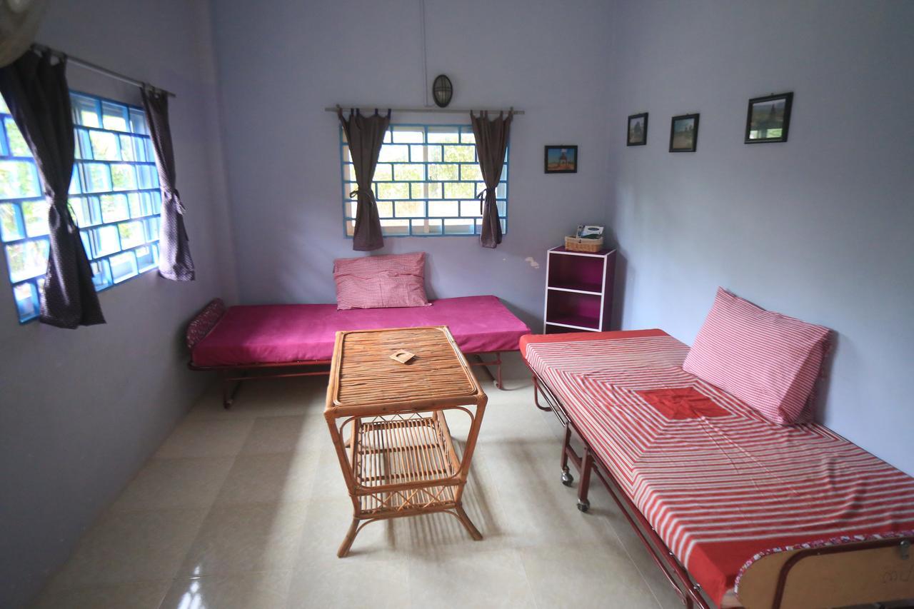 Bandini'S Hotel Kampot Exterior photo